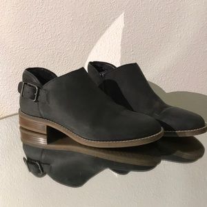 Clarks Camzin black leather loafer size 8